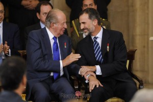 Rey Juan Carlos I y Rey Felipe VI